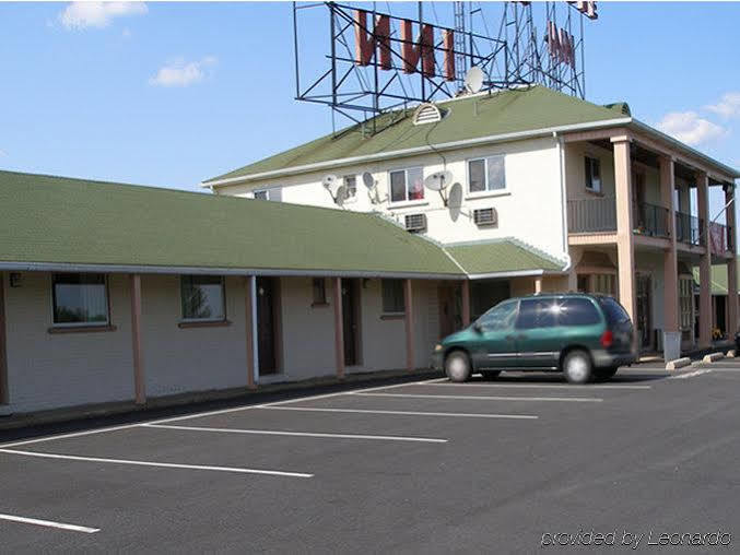 Red Carpet Inn & Suites Ню Къмбърланд Екстериор снимка
